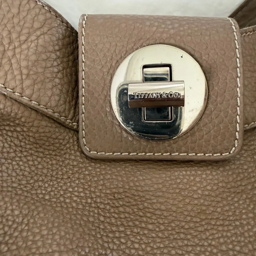Beautiful Tiffany & Co. Vintage leather hobo/shoulder bag soft pebbled leather